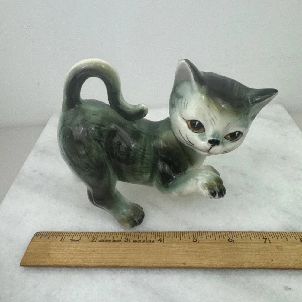 Vintage Kitty Cat W/Pink & Black Eyes Hand Painted Ceramic Figurine Adorable
